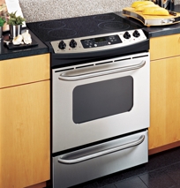 GE® 30" Slide-In Electric Range with Self-Cleaning Oven, JSP42SKSS