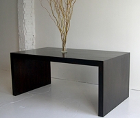AURA Dining Table
