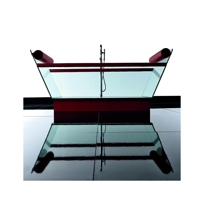 Milo Glass Bathtub