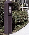 943 Vertical Aisle Light w/Bollard